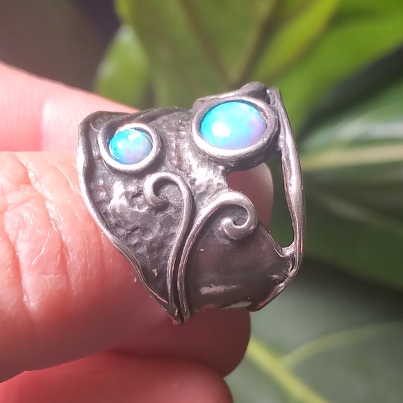 Sterling silver opal ring sz.8 - Picture 2 of 7